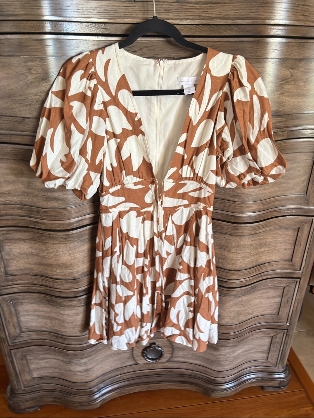 House of Harlow 1960 Cream & Brown Abstract V-Neck Mini Dress NWOT